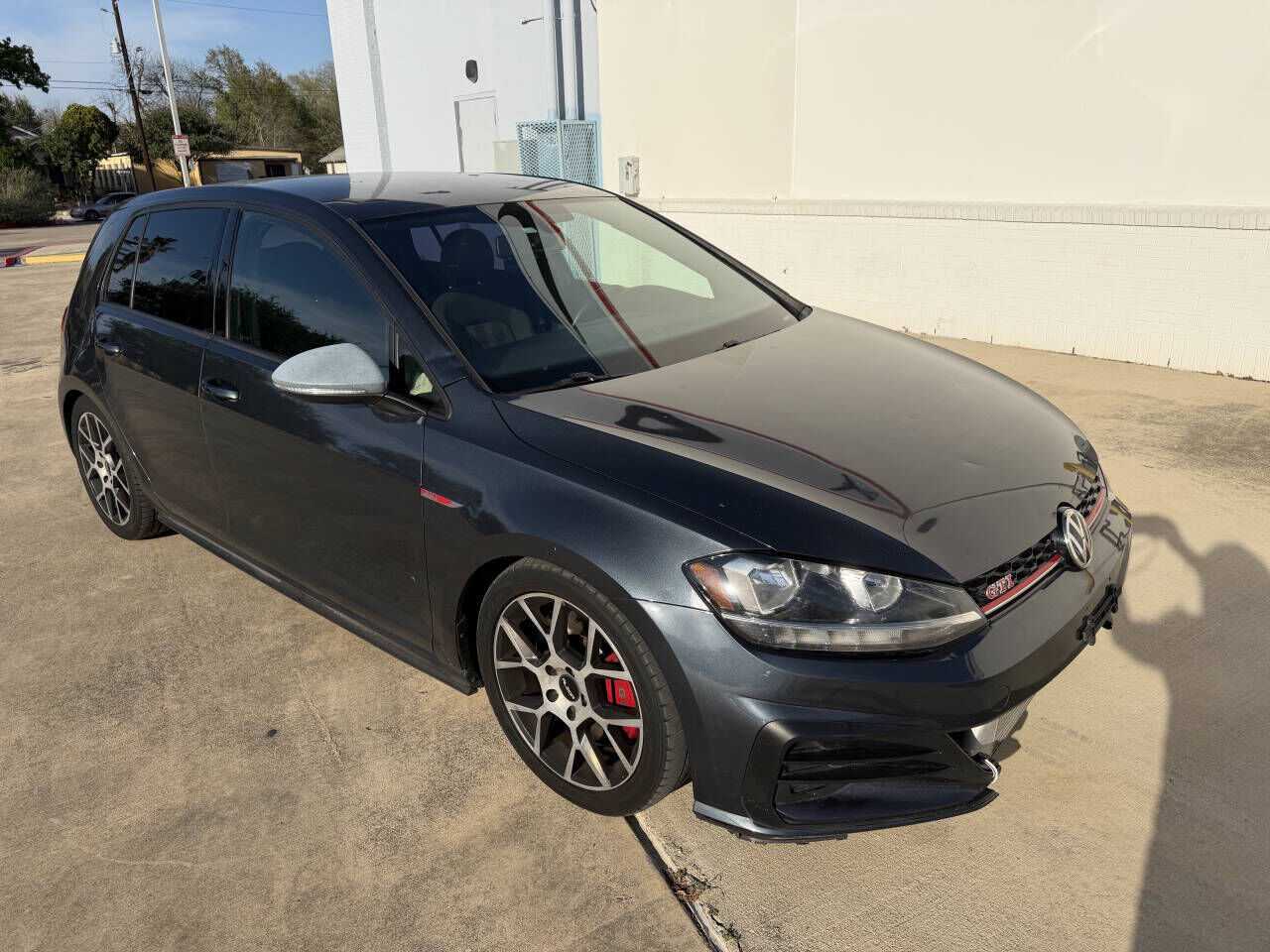 2019 VOLKSWAGEN Golf GTI