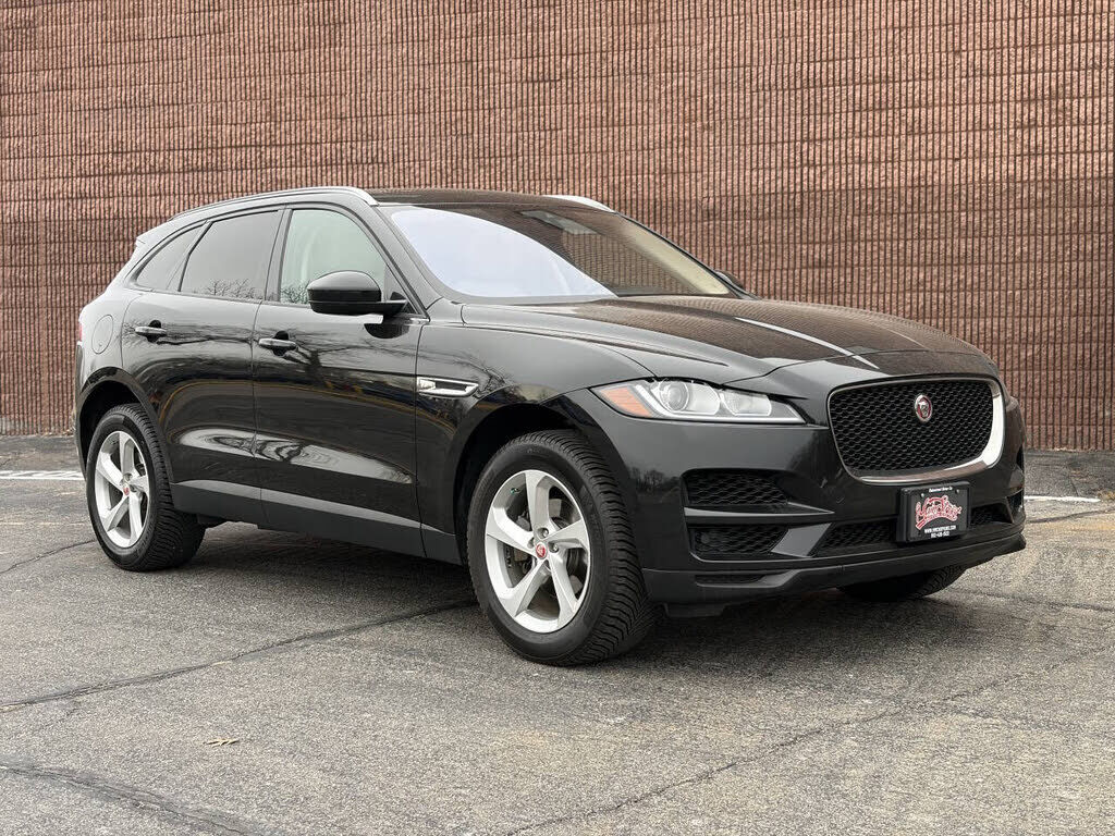 2018 JAGUAR F-Pace