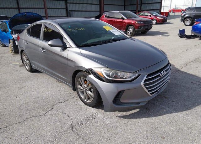 2018 HYUNDAI Elantra