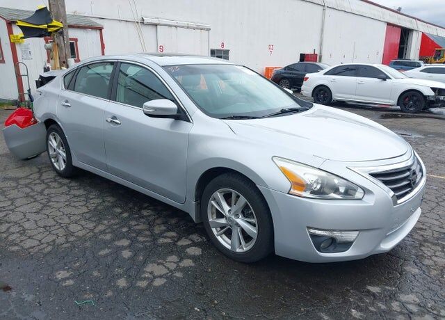 2013 NISSAN Altima