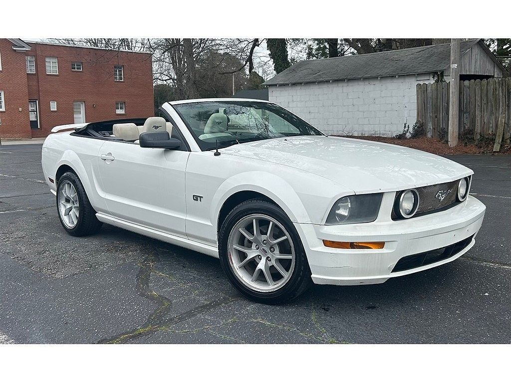 2006 FORD Mustang