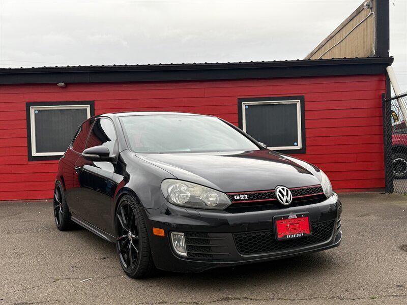 2012 VOLKSWAGEN GTI