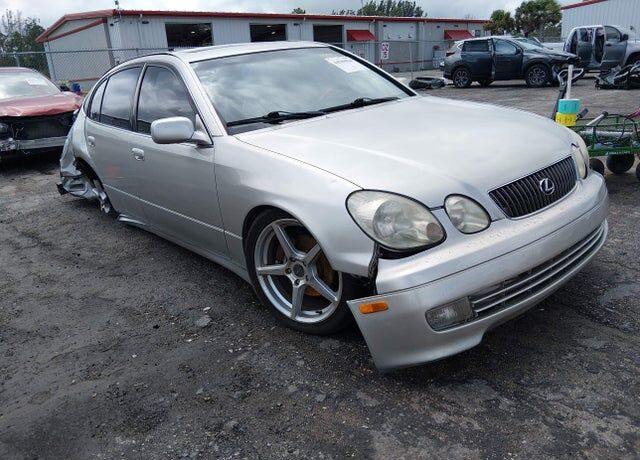 2001 LEXUS GS