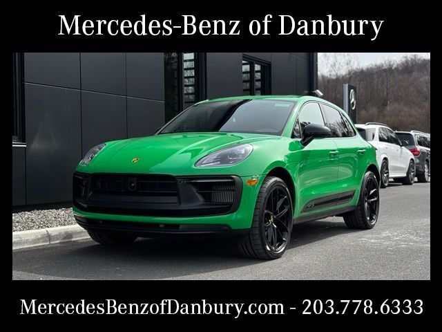 2023 PORSCHE Macan