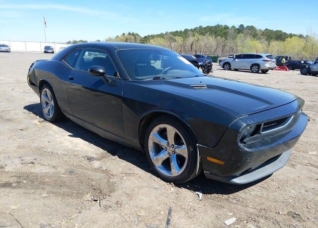 2014 DODGE Challenger