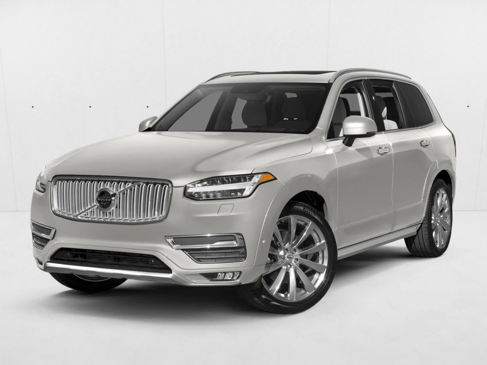 2017 VOLVO XC90