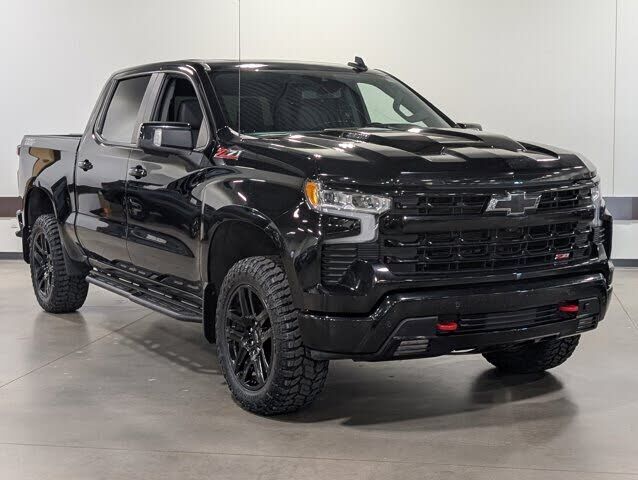 2024 CHEVROLET Silverado