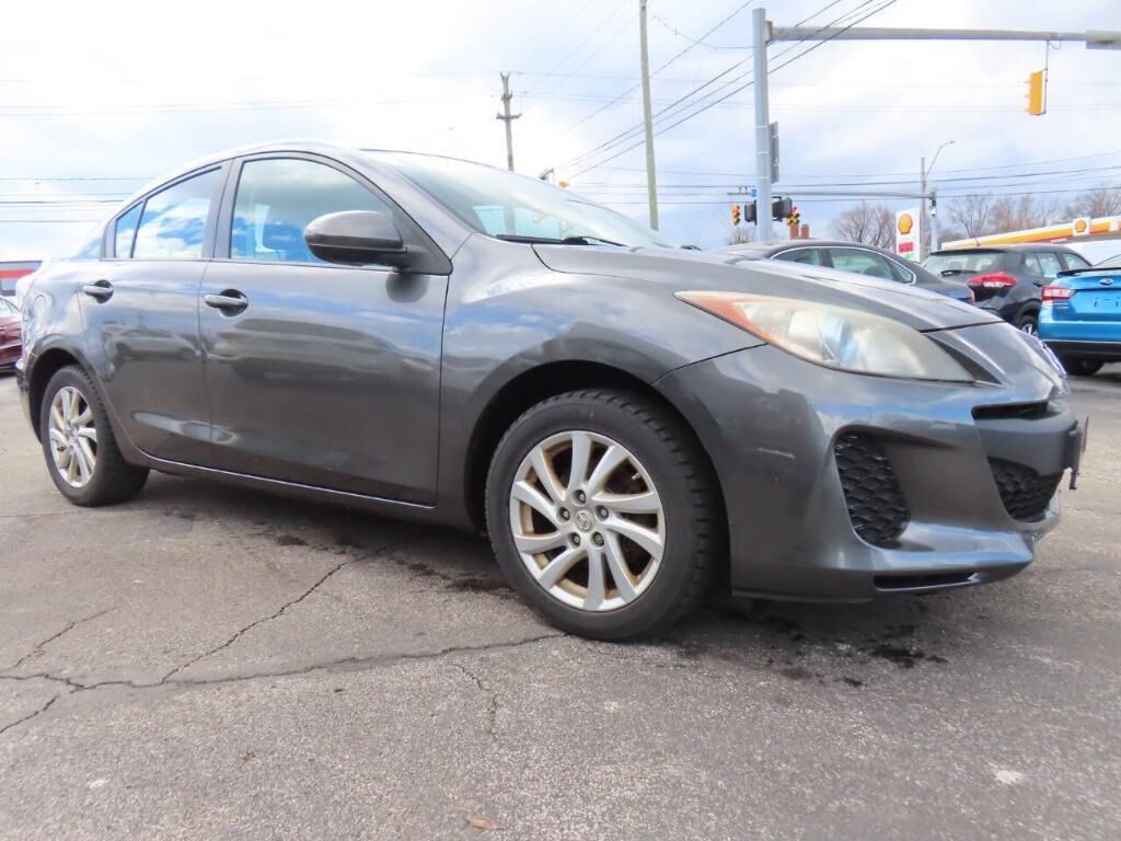 2012 MAZDA Mazda3