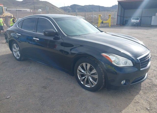 2013 INFINITI M37