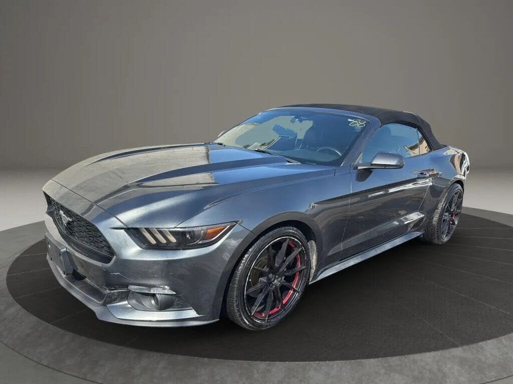 2017 FORD Mustang