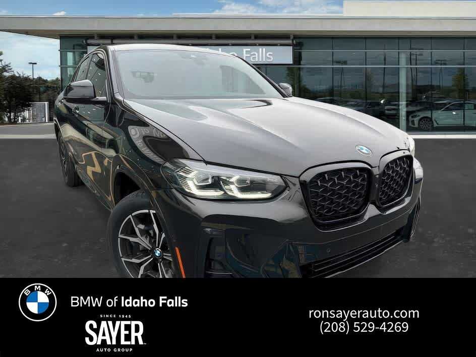 2023 BMW X4