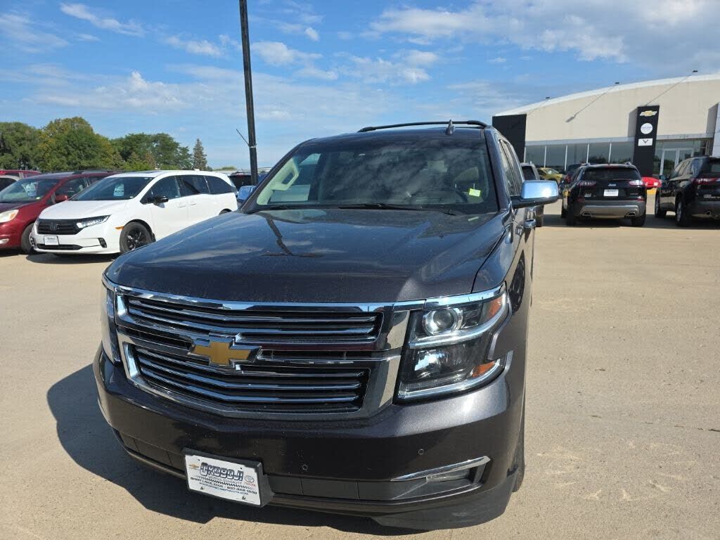 2017 CHEVROLET Suburban