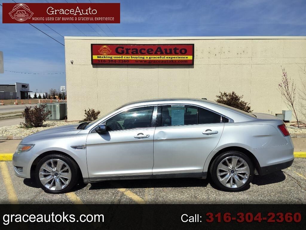 2011 FORD Taurus