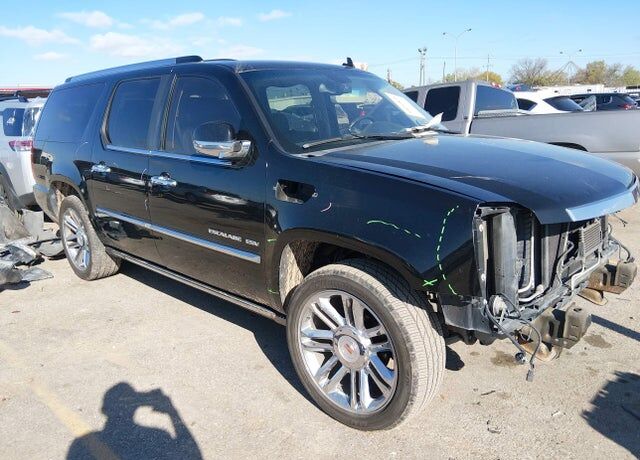 2012 CADILLAC Escalade