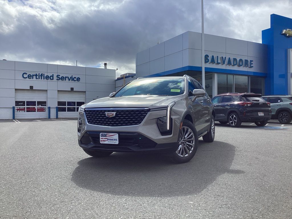 2025 CADILLAC XT4