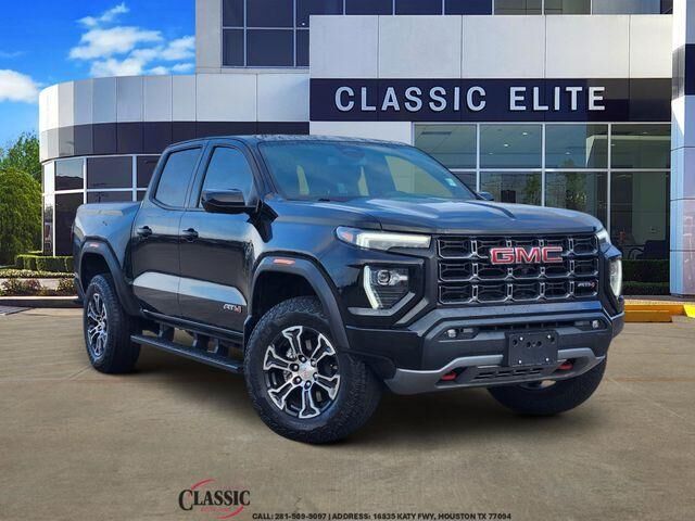 2024 GMC Canyon