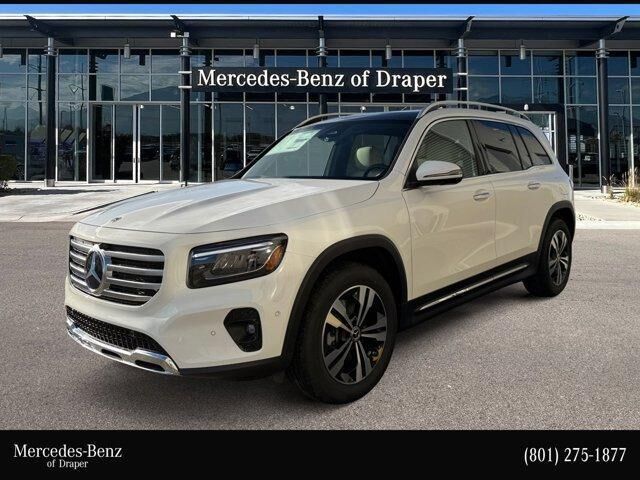 2026 MERCEDES-BENZ GLB-Class