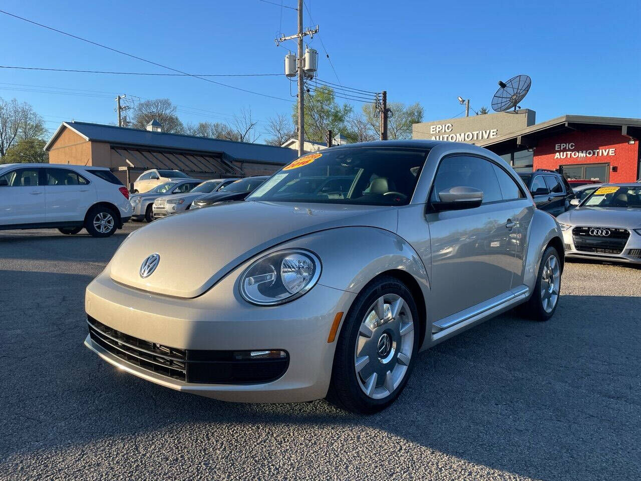 2016 VOLKSWAGEN Beetle