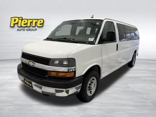 2015 CHEVROLET Express