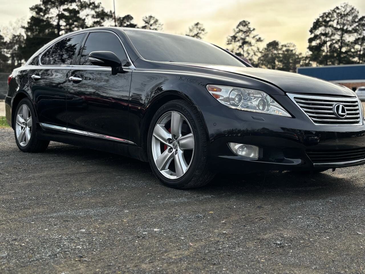 2011 LEXUS LS