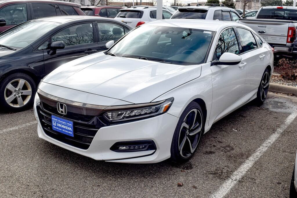 2018 HONDA Accord