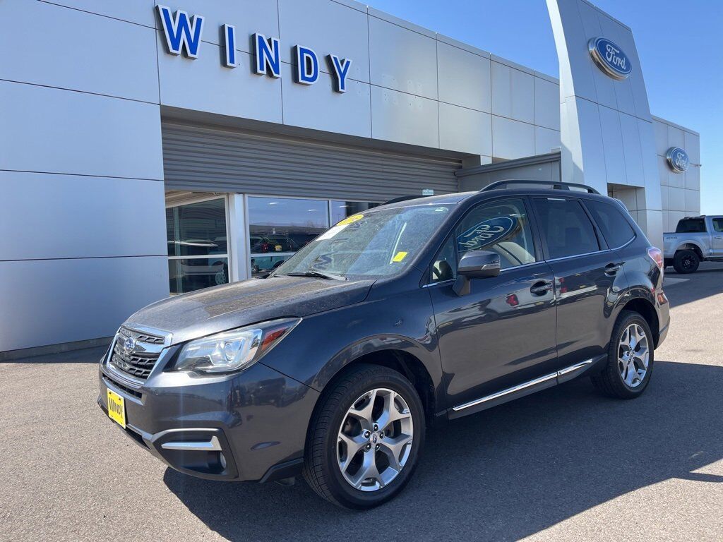 2017 SUBARU Forester