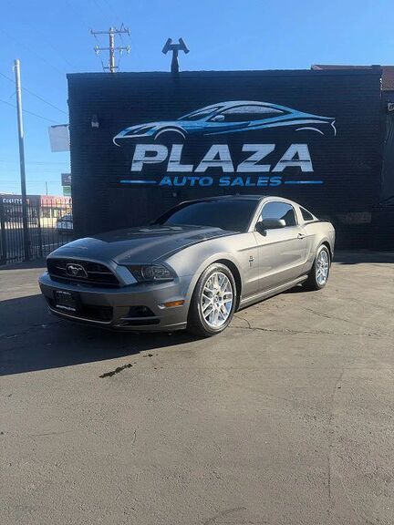 2013 FORD Mustang