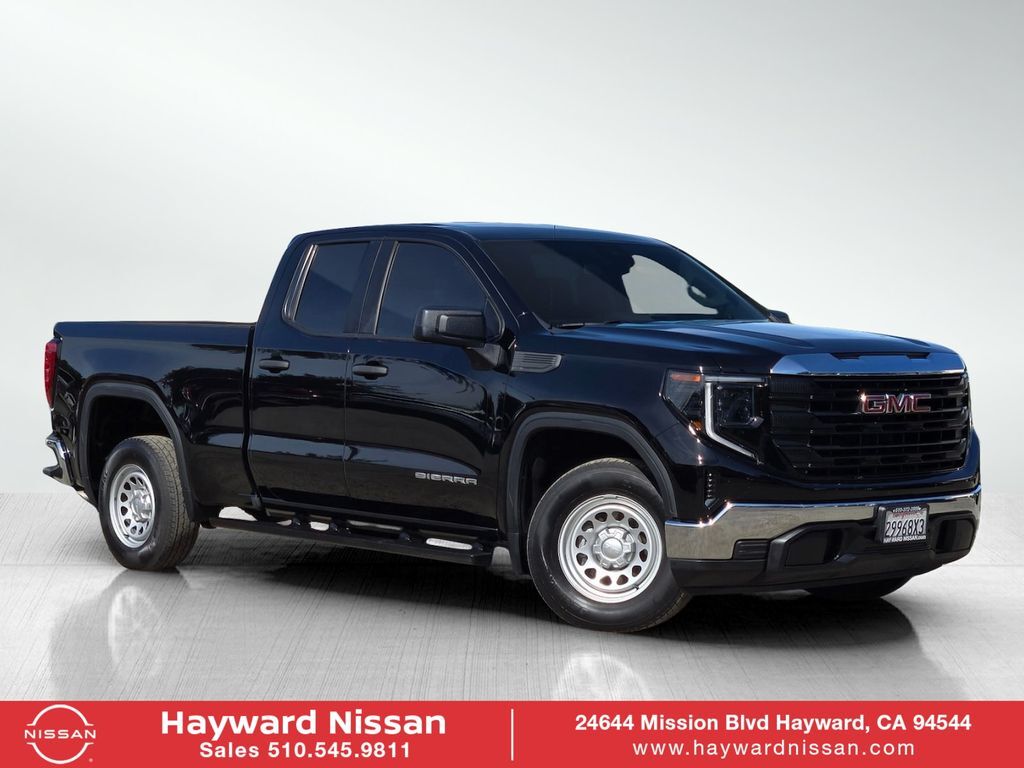 2023 GMC Sierra