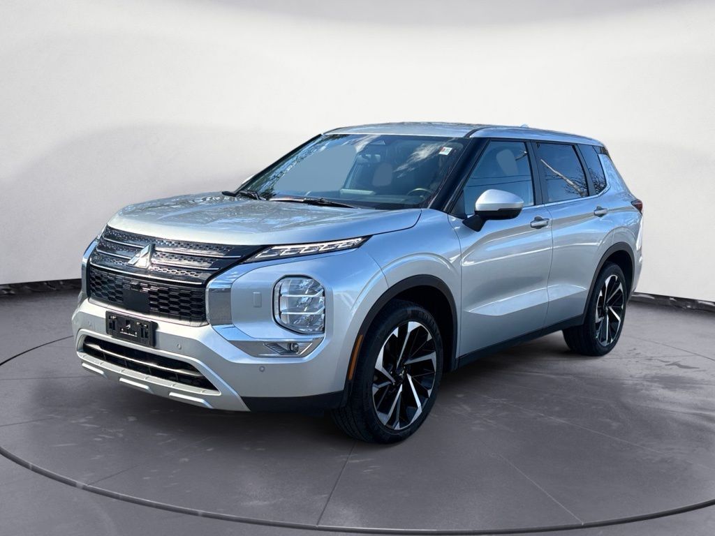 2024 MITSUBISHI Outlander