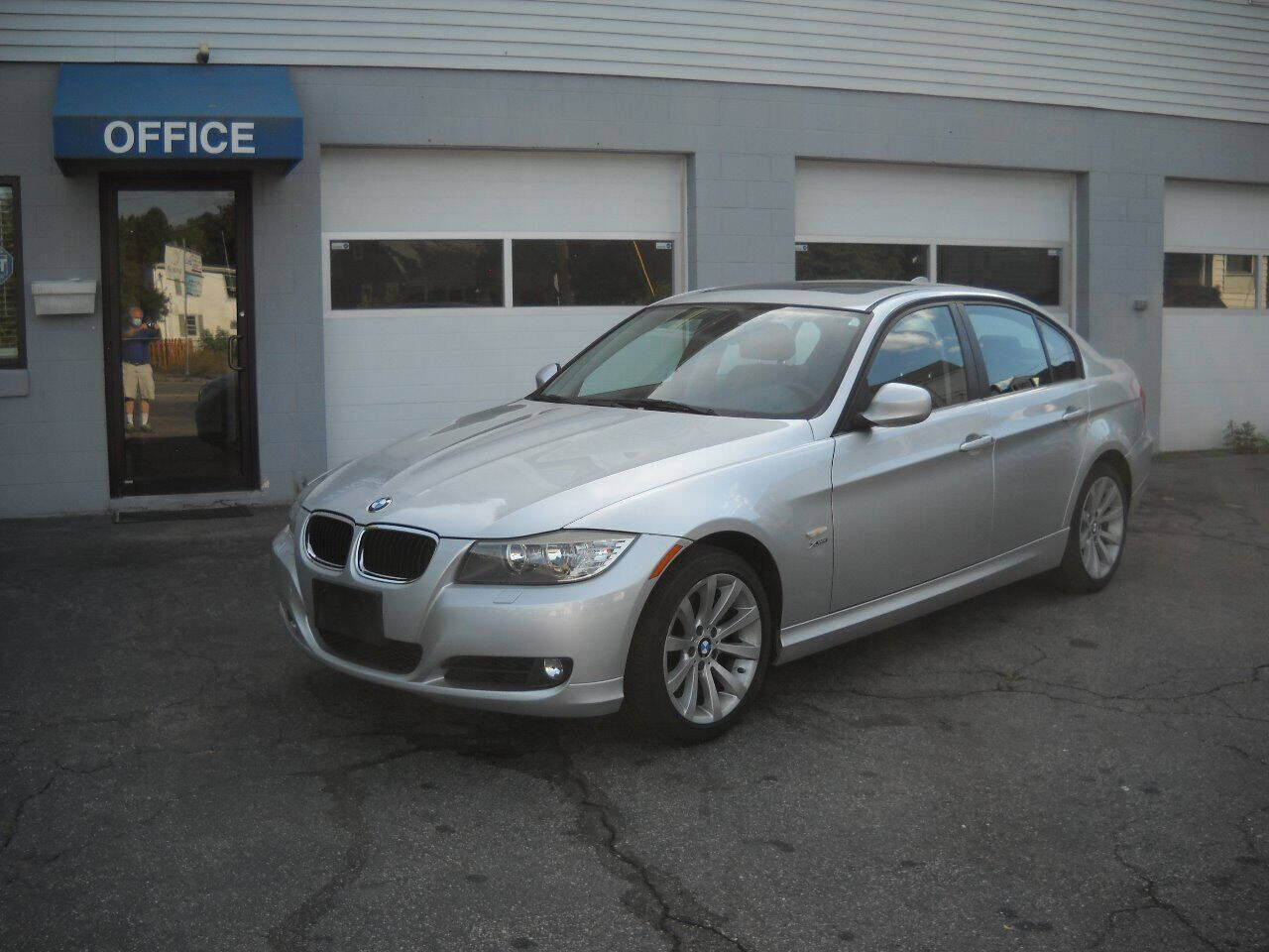 2011 BMW 3 Series