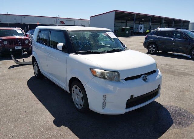 2013 TOYOTA SCION