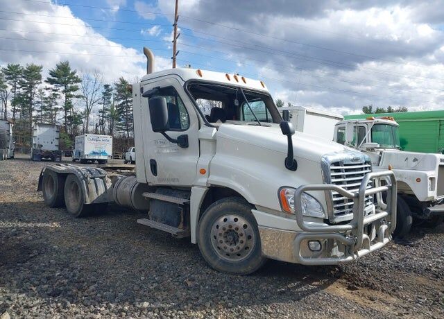 2020 FREIGHTLINER Cascadia