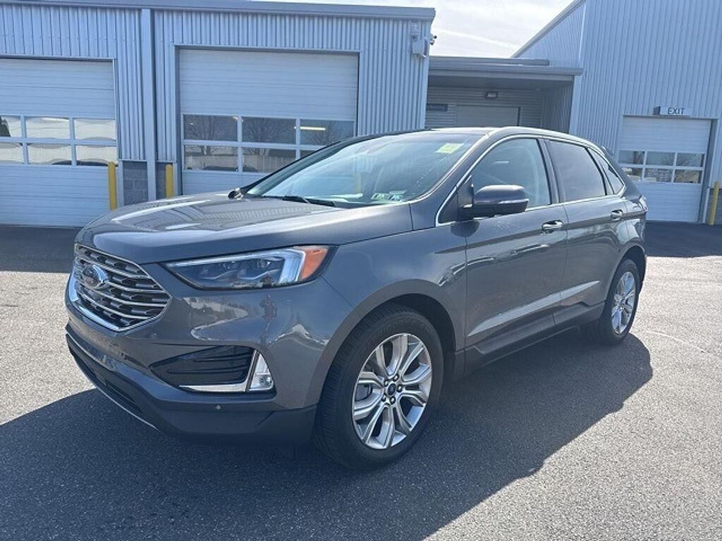 2022 FORD Edge