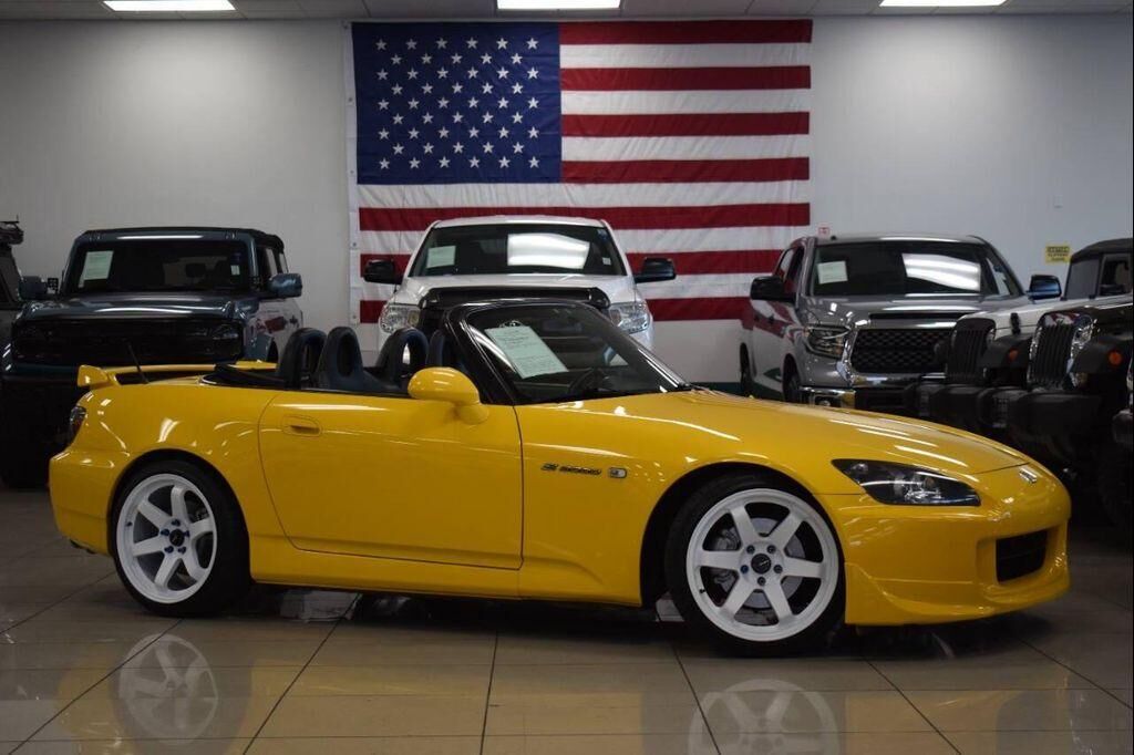 2004 HONDA S2000