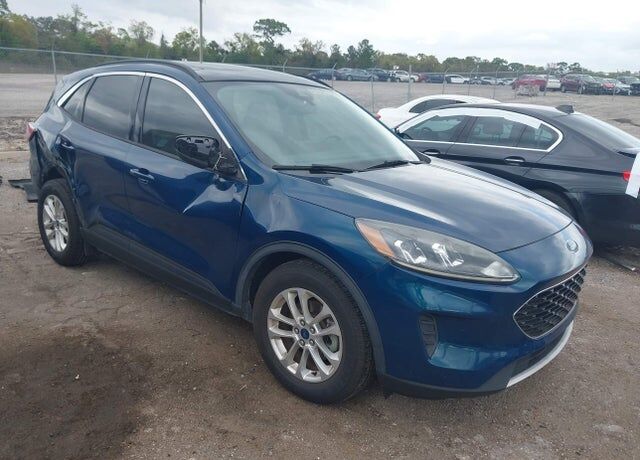 2020 FORD Escape
