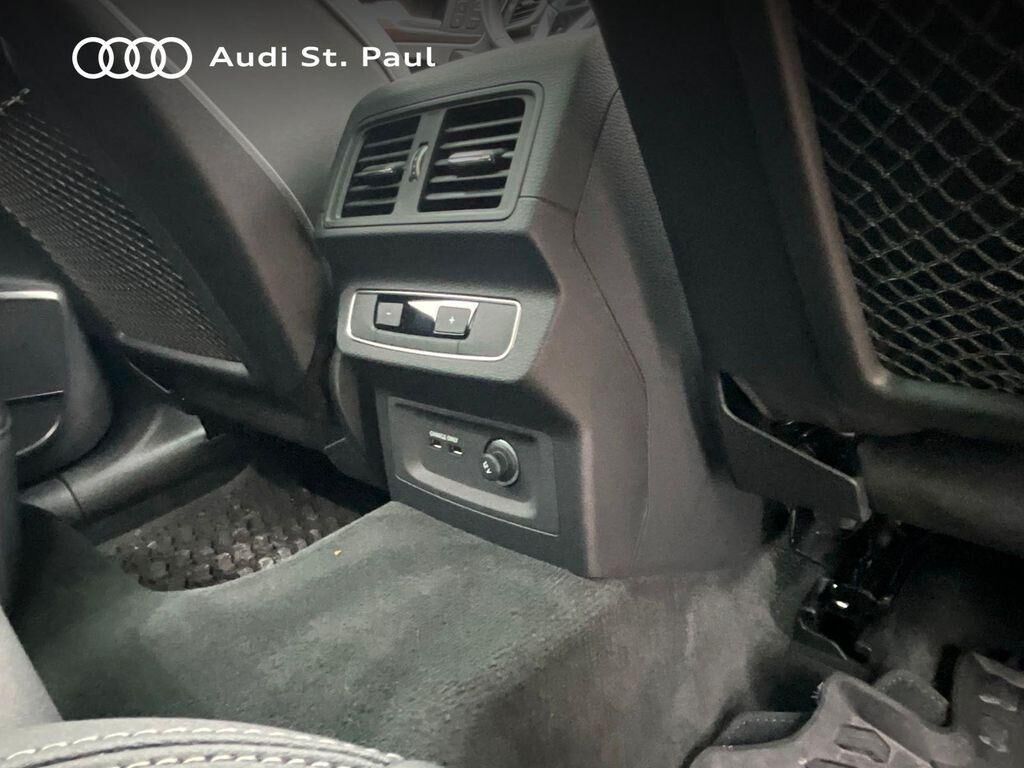 2024 AUDI Q5 e