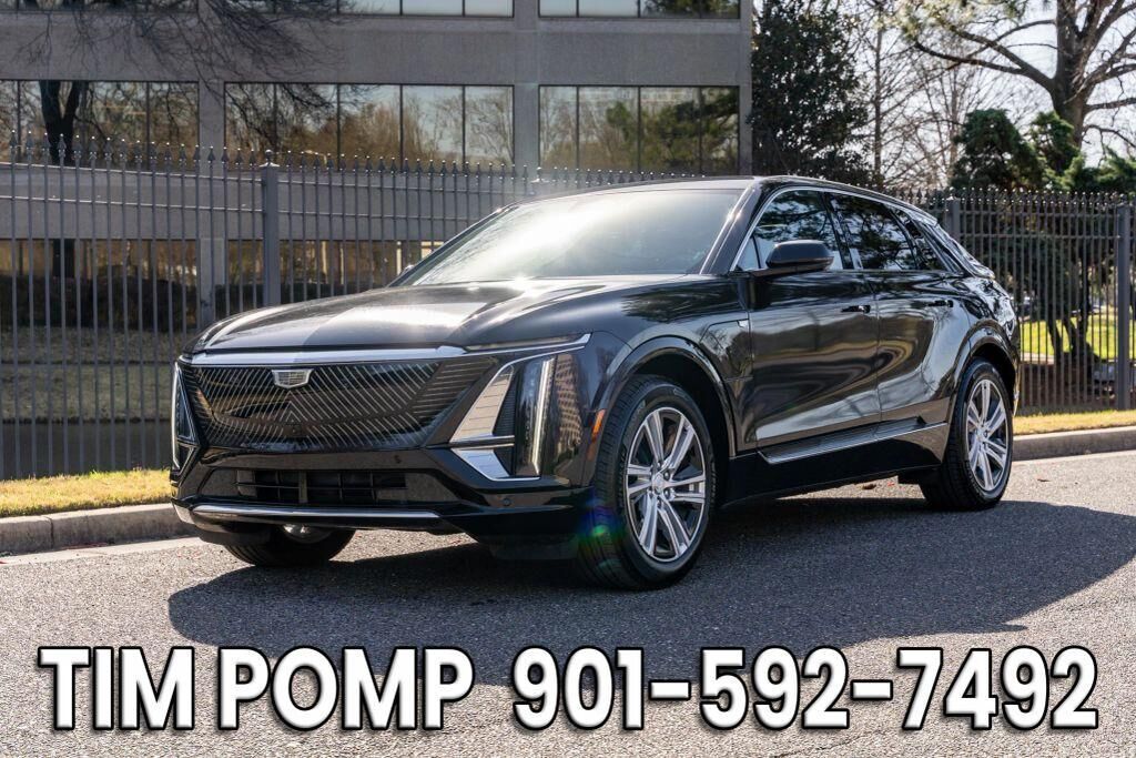 2024 CADILLAC Lyriq
