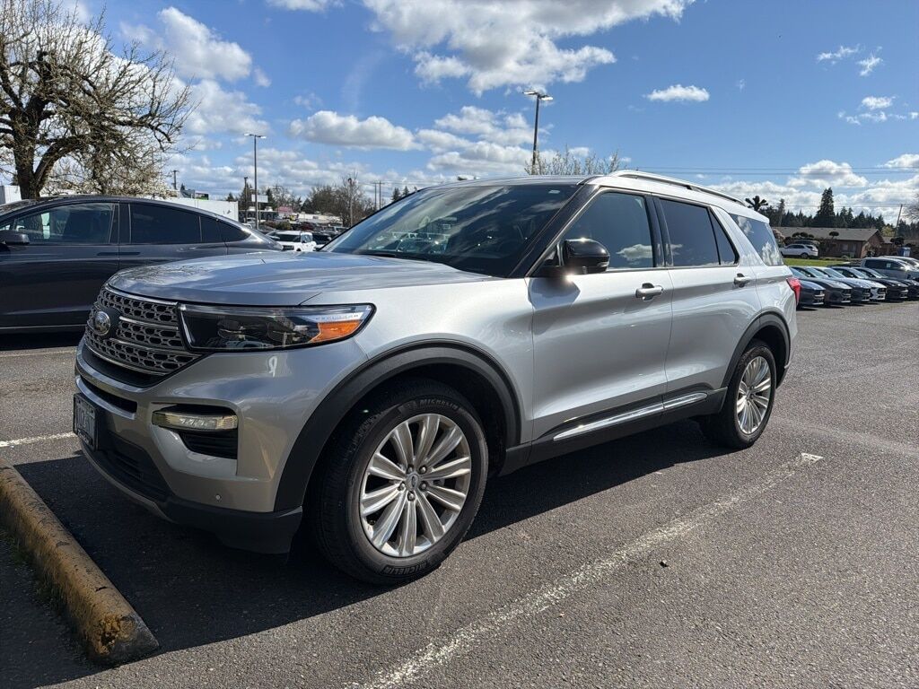 2022 FORD Explorer