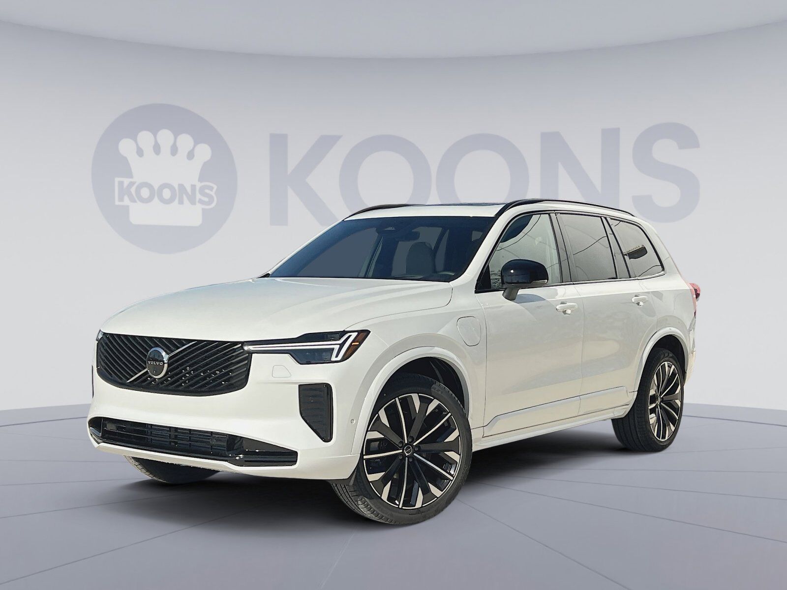 2026 VOLVO XC90
