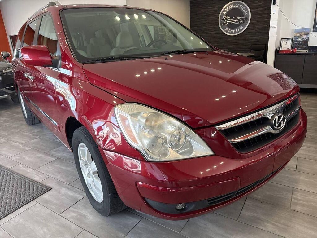 2007 Hyundai Entourage