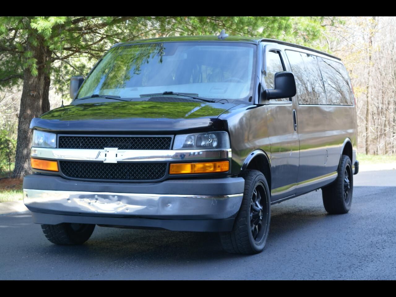 2020 CHEVROLET Express