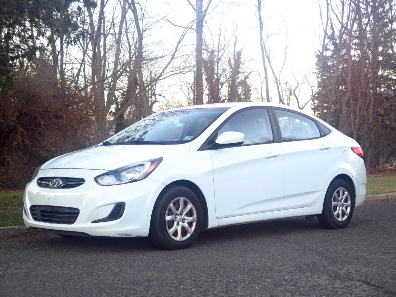 2014 HYUNDAI Accent