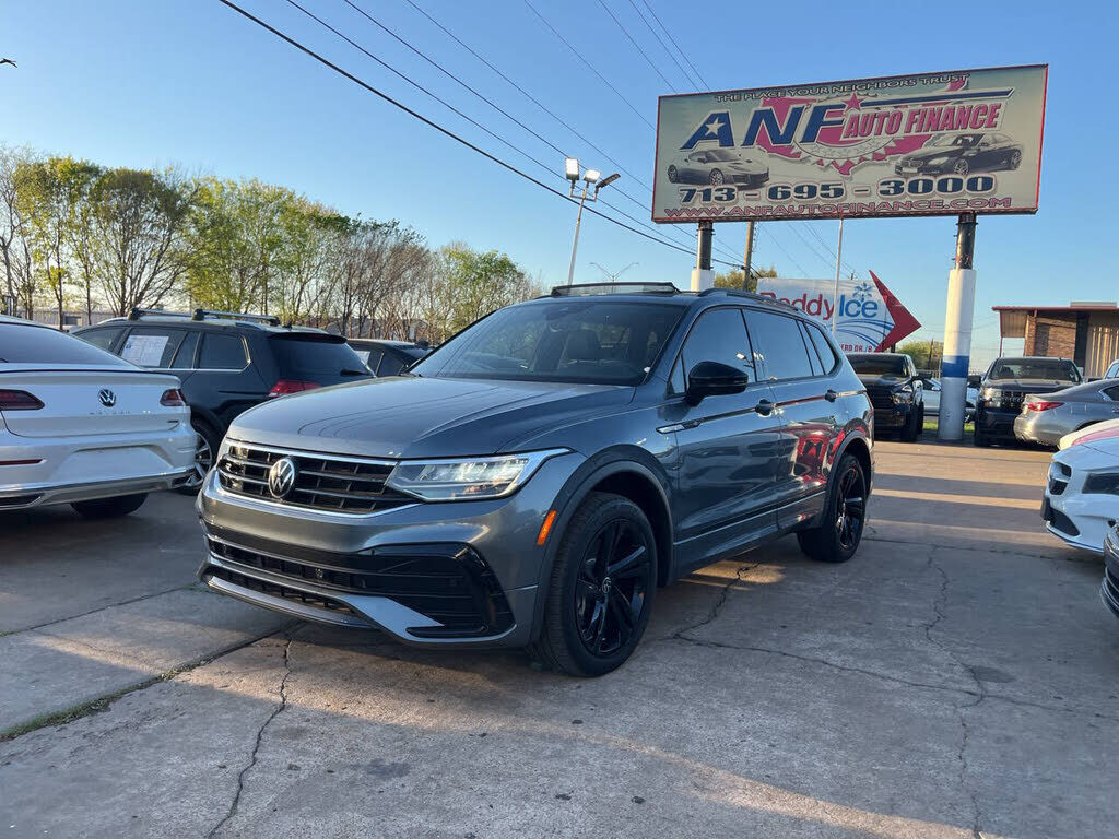 2024 VOLKSWAGEN Tiguan