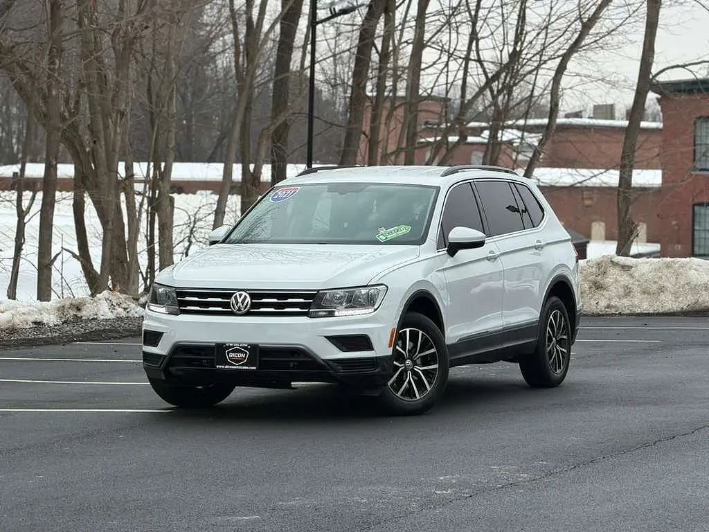2021 VOLKSWAGEN Tiguan