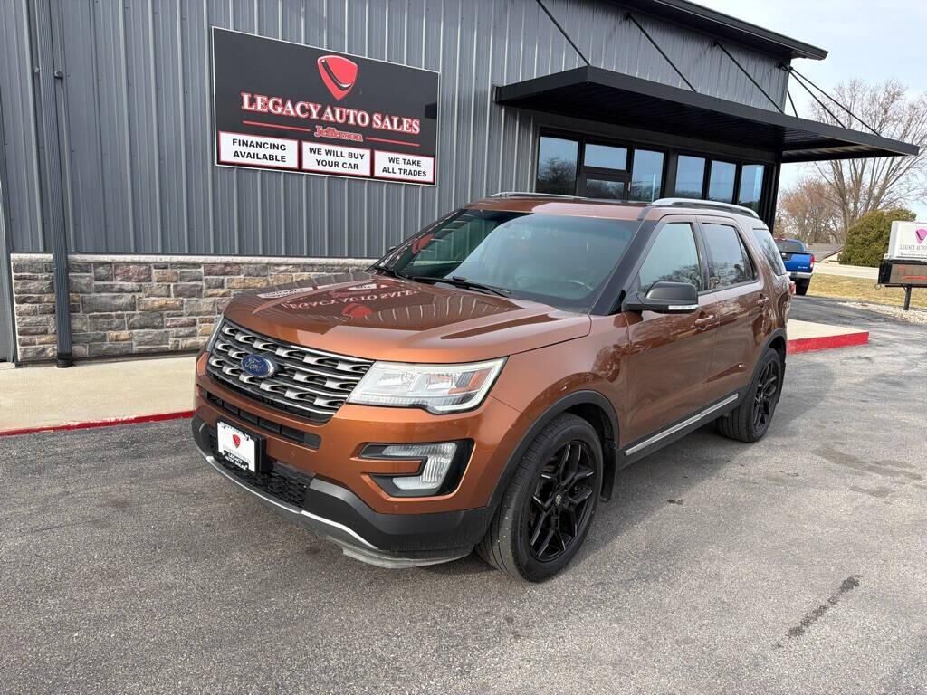 2017 FORD Explorer