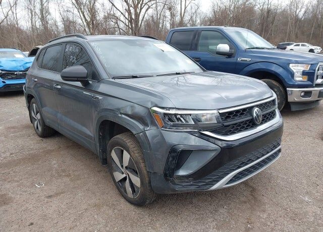 2024 VOLKSWAGEN Taos 4Motion