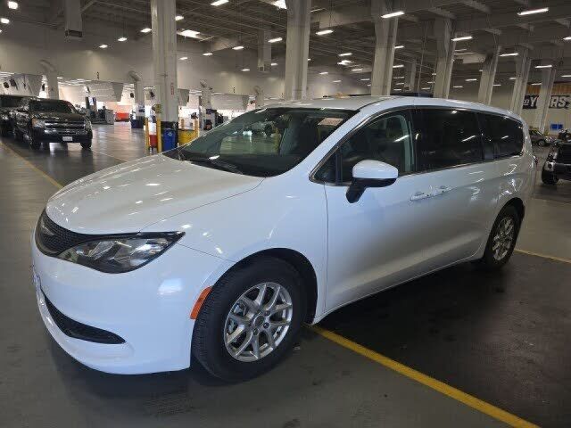 2022 CHRYSLER Pacifica