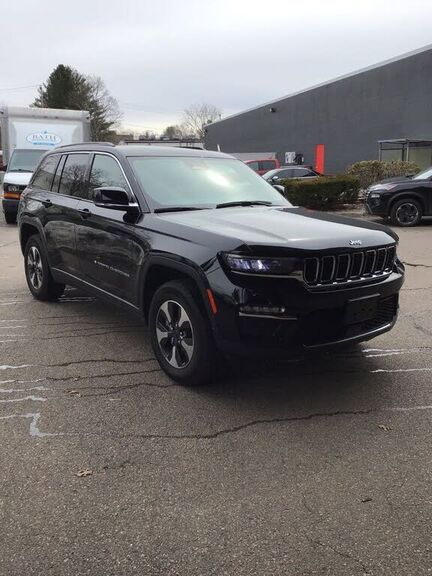 2024 JEEP Grand Cherokee