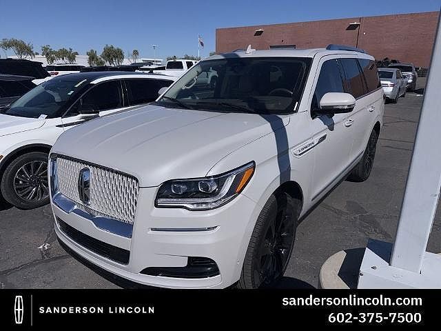 2023 LINCOLN Navigator
