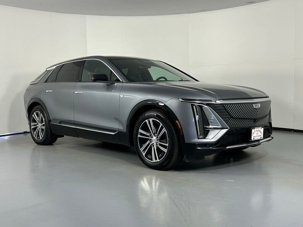 2023 CADILLAC Lyriq